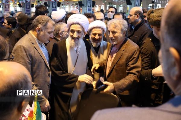 اقامه نماز جمعه شهرستان ساری