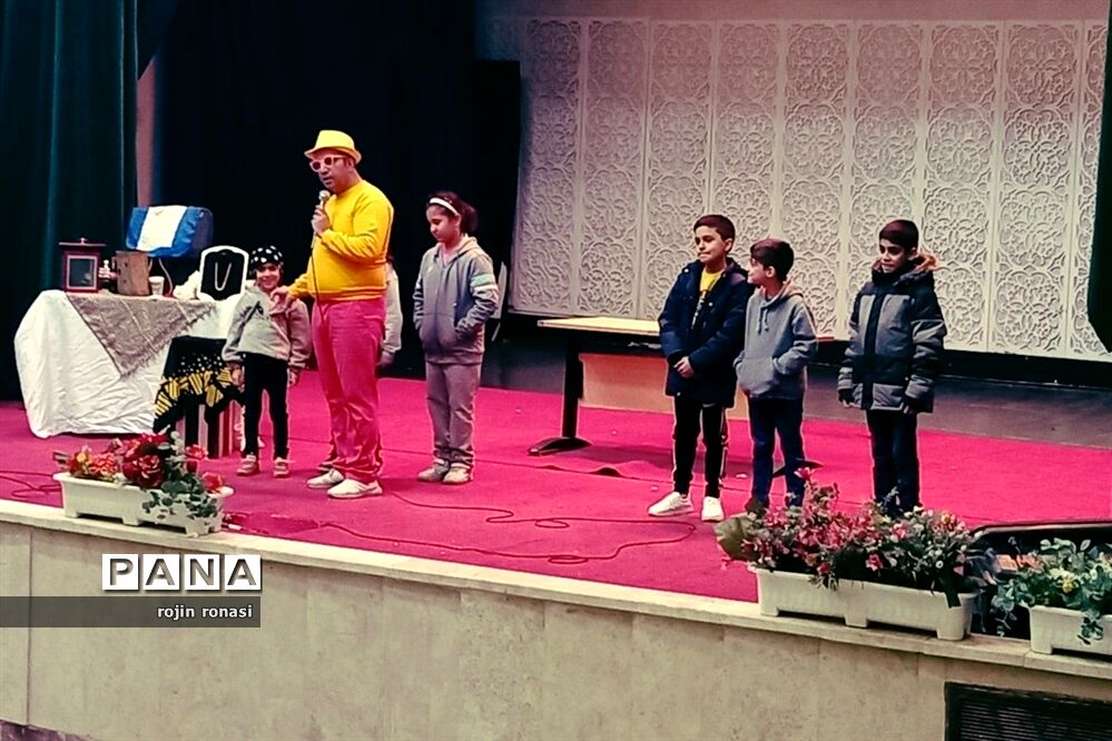 جشن‌های دهه فجر انقلاب و اعیاد ماه رجب درکانون فرهنگی تربیتی سلمان منطقه ۱۰