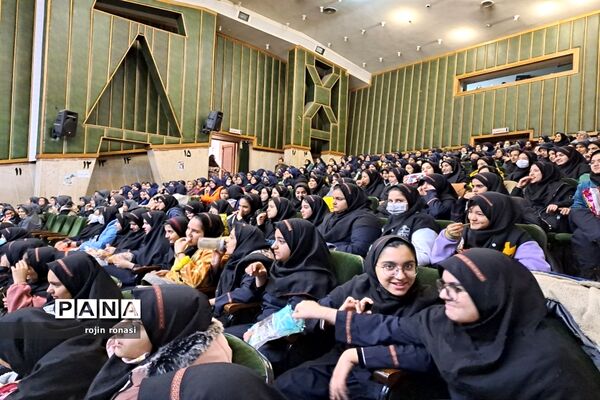 جشن‌های دهه فجر انقلاب و اعیاد ماه رجب درکانون فرهنگی تربیتی سلمان منطقه ۱۰