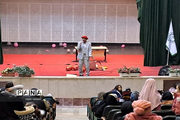 جشن‌های دهه فجر انقلاب و اعیاد ماه رجب درکانون فرهنگی تربیتی سلمان منطقه ۱۰