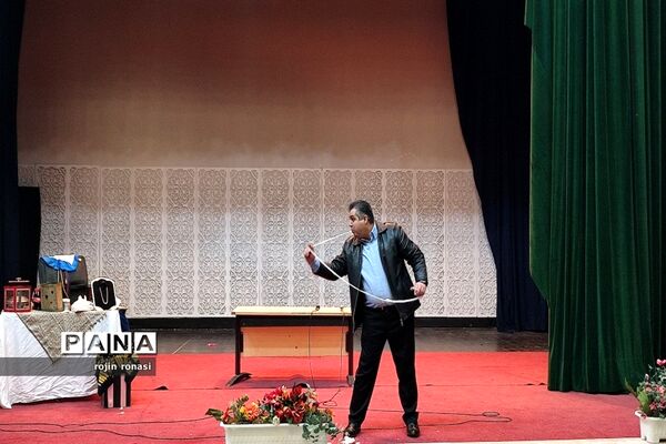 جشن‌های دهه فجر انقلاب و اعیاد ماه رجب درکانون فرهنگی تربیتی سلمان منطقه ۱۰