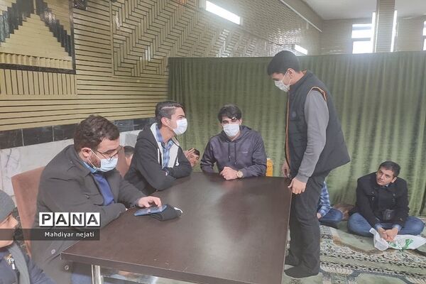 شرکت فعال دانش‌آموزان مدرسه شهید بهشتی رودهن در نماز جمعه