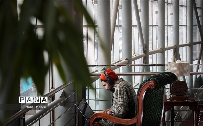 سیمرغ ها در دستان چه هنرمندانی قرار می‌گیرند؟