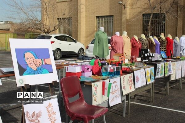 برگزاری جشن یاوران انقلاب ناحیه ۳ شیراز