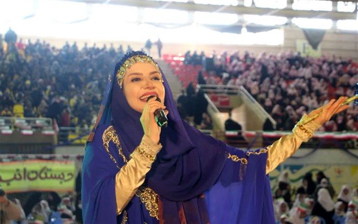 جشن بزرگ جوانه‌های انقلاب در سمنان برگزار شد