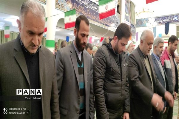 حضور وزیر آموزش و پرورش در مسجد جامع شهرستان عباس آباد  مازندران