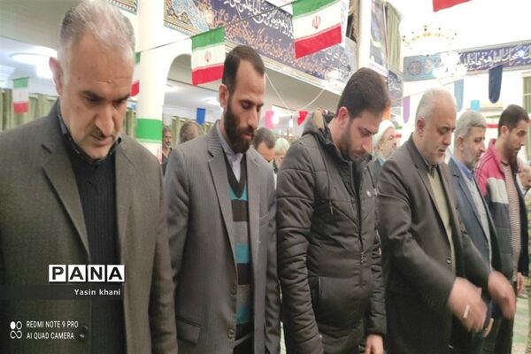 حضور وزیر آموزش و پرورش در مسجد جامع شهرستان عباس آباد  مازندران