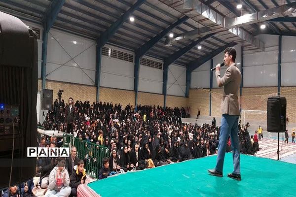 راهپیمایی 22بهمن در بخش آیسک شهرستان سرایان