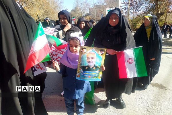 راهپیمایی باشکوه 22 بهمن در شهرستان اقلید