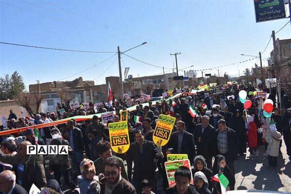 راهپیمایی با شکوه یوم الله ۲۲ بهمن مردم شهرستان بهاباد