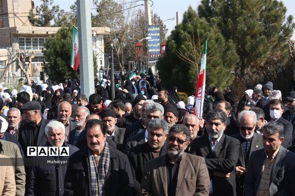برگزاری راهپیمایی ۲۲ بهمن در شهر جوادآباد