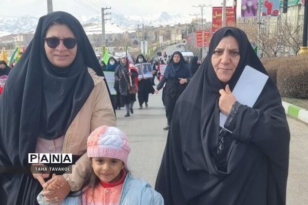 جشن چهل و چهارمین سالروز انقلاب اسلامی در شهرستان پردیس