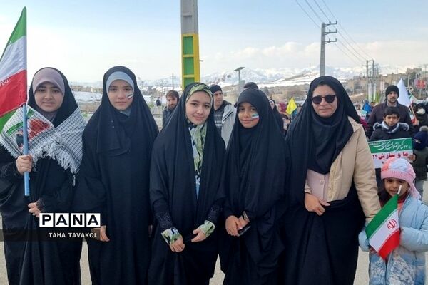 جشن چهل و چهارمین سالروز انقلاب اسلامی در شهرستان پردیس