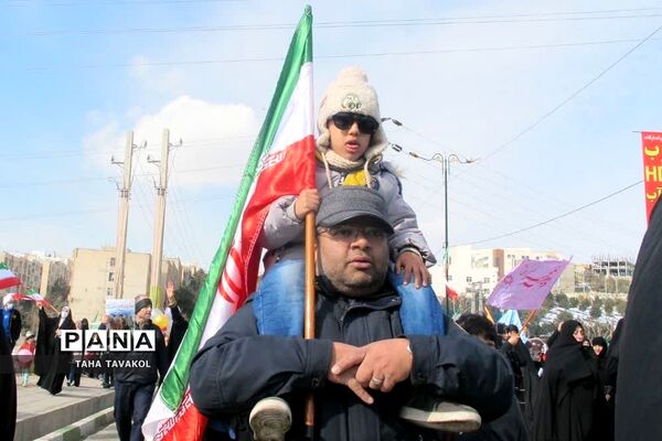 جشن چهل و چهارمین سالروز انقلاب اسلامی در شهرستان پردیس