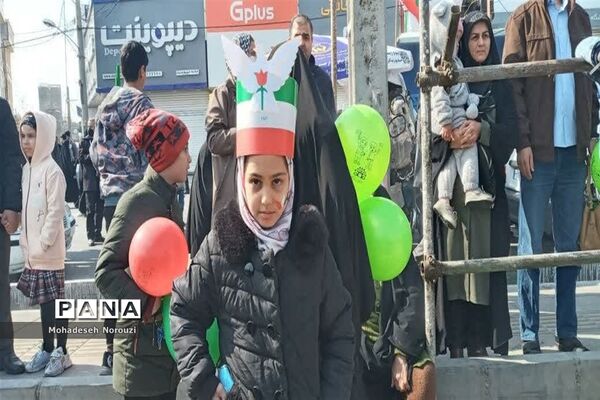 شور حضور مردم شهرستان اسلامشهردر راهپیمایی یوم‌الله بیست و دوم بهمن