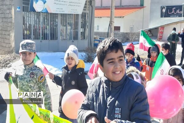 راهپیمایی ۲۲ بهمن در شهر بلده نور
