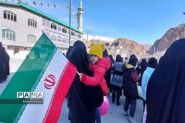 راهپیمایی ۲۲ بهمن در شهر بلده نور