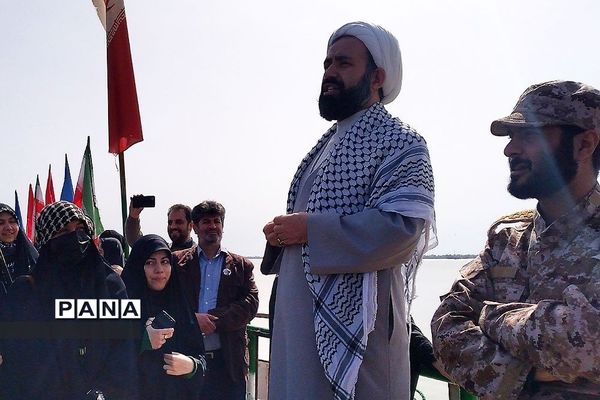 بازدید دانش‌آموزان بهارستانی در سالروز پیروزی انقلاب اسلامی از مناطق عملیاتی فاو