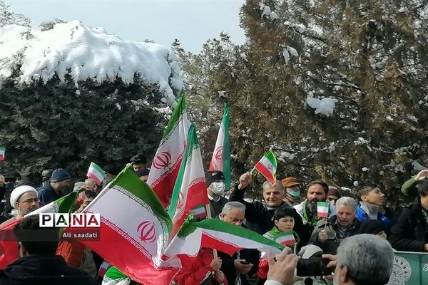 راهپیمایی باشکوه ۲۲ بهمن در چهل و چهارمین سالگرد پیروزی انقلاب اسلامی شهر مهستان شهرستان ساوجبلاغ