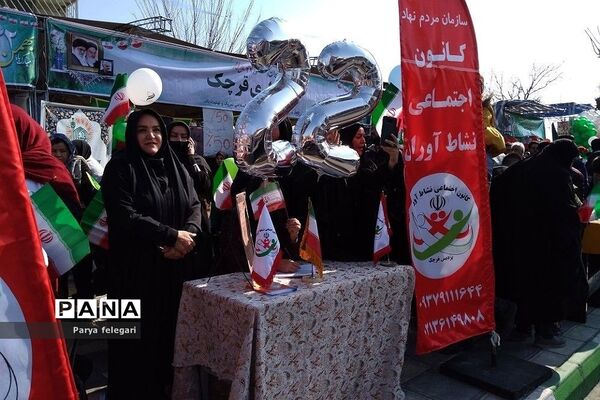 برگزاری راهپیمایی یوم‌الله ۲۲ بهمن در شهرستان قرچک