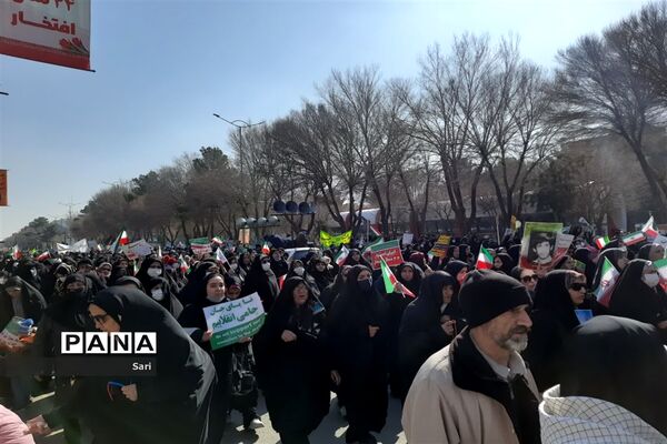 حضور پرشور مردم شهرستان شاهین شهر در  راهپیمایی ٢٢بهمن