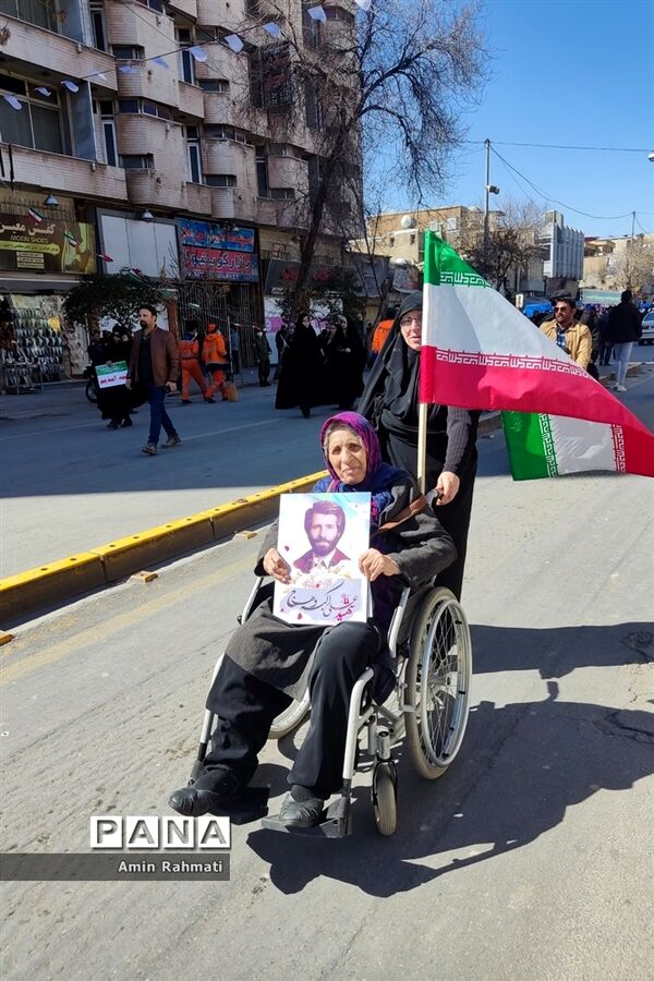 راهپیمایی 22 بهمن در شیراز