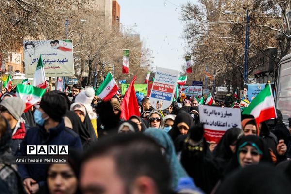 راهپیمایی 22 بهمن  در ارومیه-1