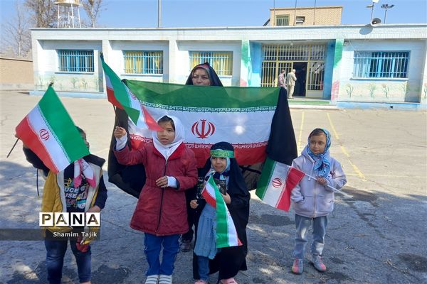 راهپیمایی ۲۲بهمن در روستای رستم آباد بخش جواد آباد