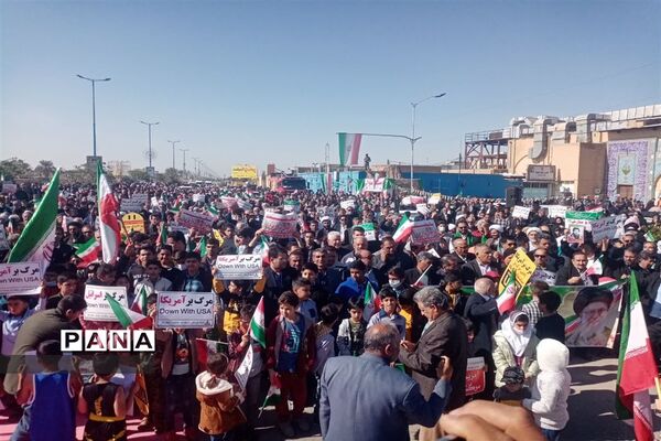 راهپیمایی چهل و چهارمین سالگرد پیروزی انقلاب در خیابان های امیدیه