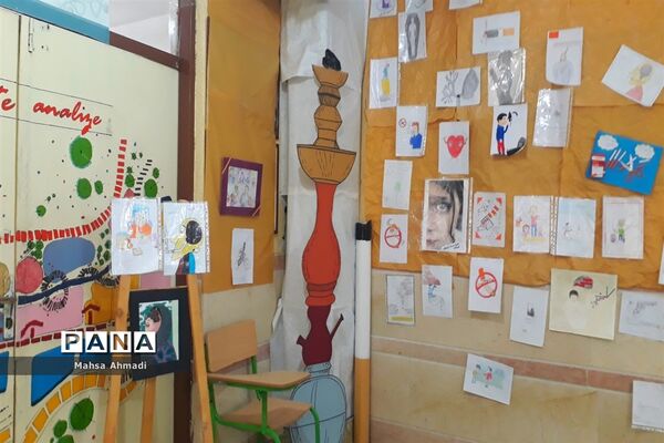 برگزاری نمایشگاه هنری پژوهشی «نوید مولا» در پژوهشسرای نه دی شهرستان رباط‌کریم
