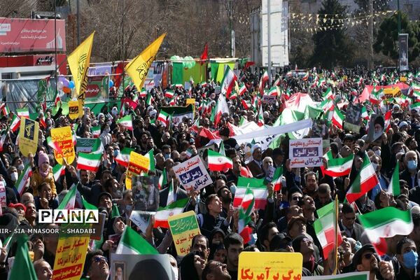 راهپیمایی 22 بهمن در خرم آباد