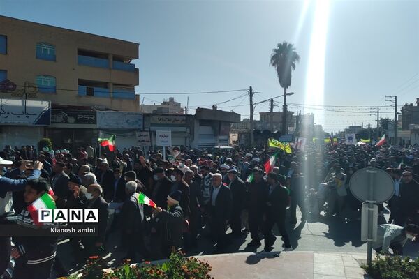 راهپیمایی 22 بهمن در کازرون
