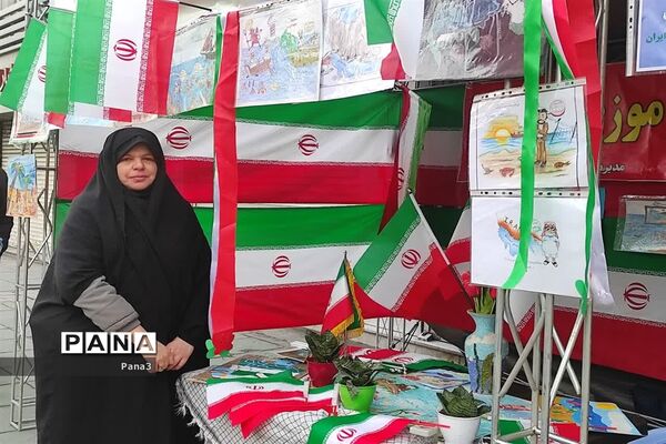 حضور مسئولان، فرهنگیان و دانش‌آموزان آموزش و پرورش منطقه ۳ در راهپیمایی ۲۲ بهمن۱۴۰۱