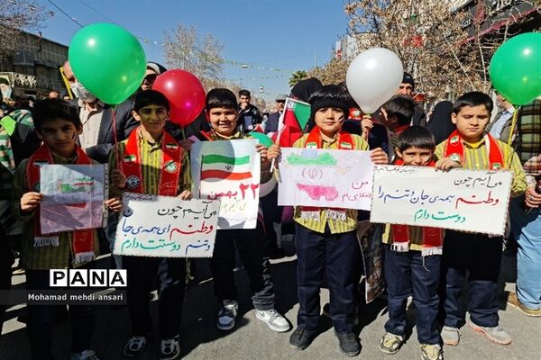 راهپیمایی 22 بهمن در شیراز