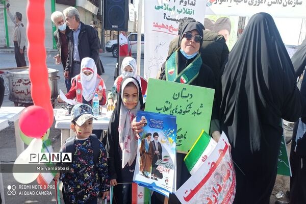 برپایی غرفه سازمان دانش‌آموزی بمناسبت 22 بهمن در اهواز
