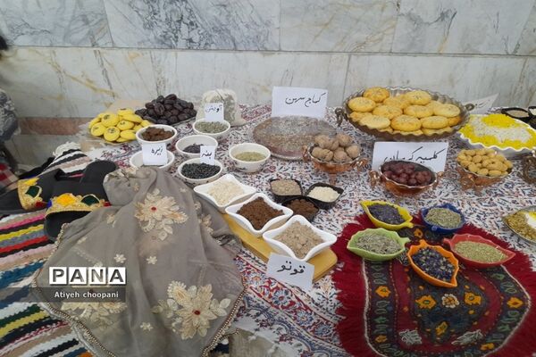 برگزاری جشنواره اقوام ایرانی در دبستان دخترانه نوری منطقه ۱۴