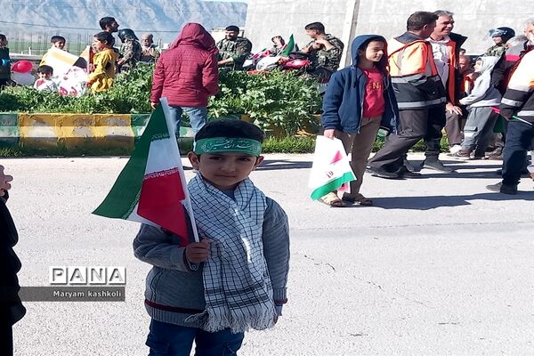 حماسه حضور ۲۲ بهمن در شهرستان رستم