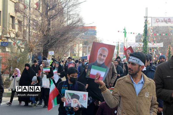 حضور حماسی مردم انقلابی در چهل و چهارمین سالگرد پیروزی انقلاب اسلامی