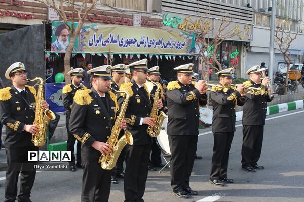 حضور مردم ولایتمدار تهران در مراسم راهپیمایی چهل و چهارمین سالگرد پیروزی انقلاب اسلامی