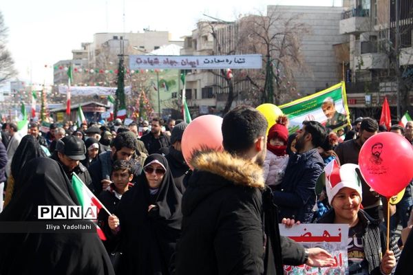 حضور مردم ولایتمدار تهران در مراسم راهپیمایی چهل و چهارمین سالگرد پیروزی انقلاب اسلامی