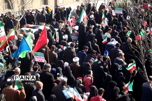 جشن چهل و چهارمین سالگرد پیروزی انقلاب اسلامی در قم