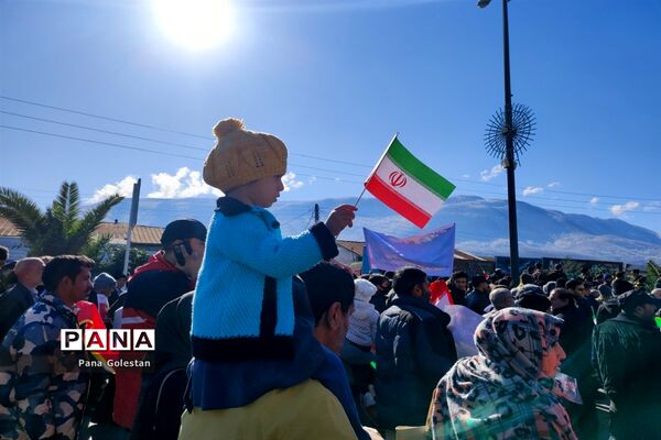 راهپیمایی بیست و دو بهمن در شهرستان علی‌آباد