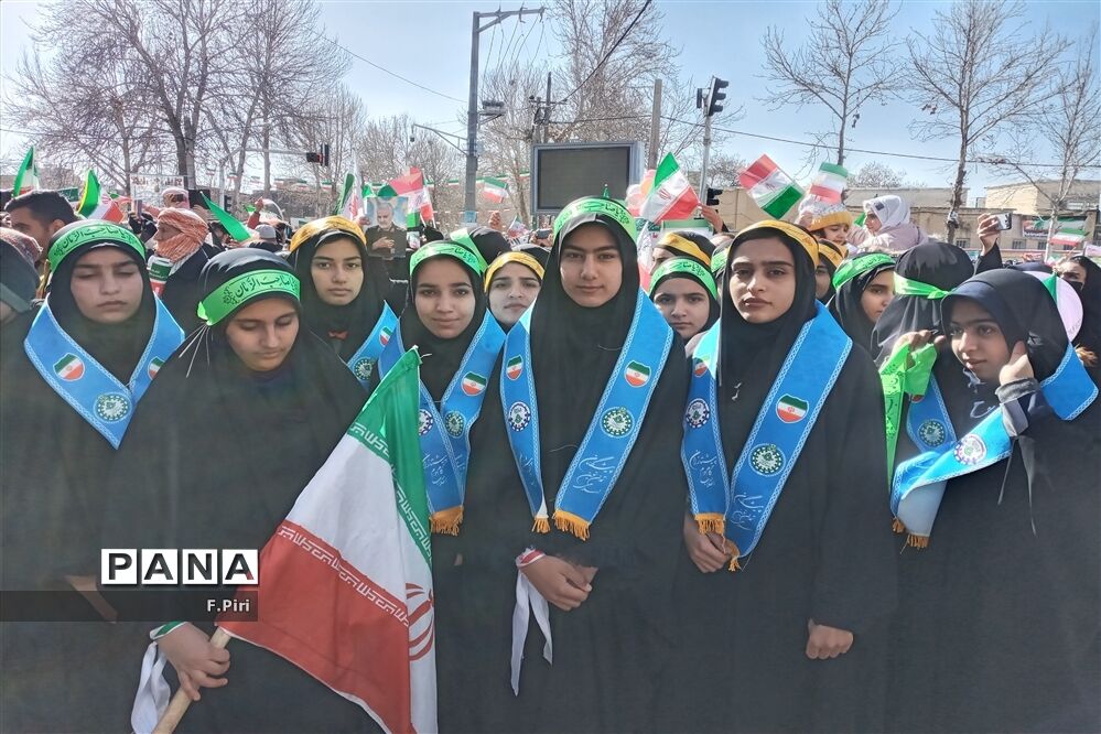 راهپیمایی ۲۲ بهمن ماه در الشتر