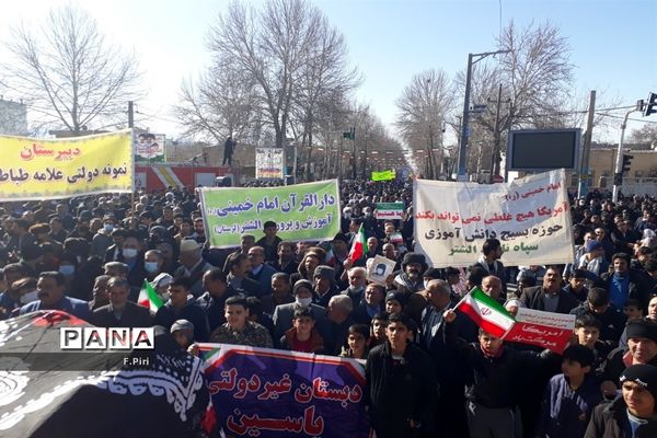 راهپیمایی ۲۲ بهمن ماه در الشتر