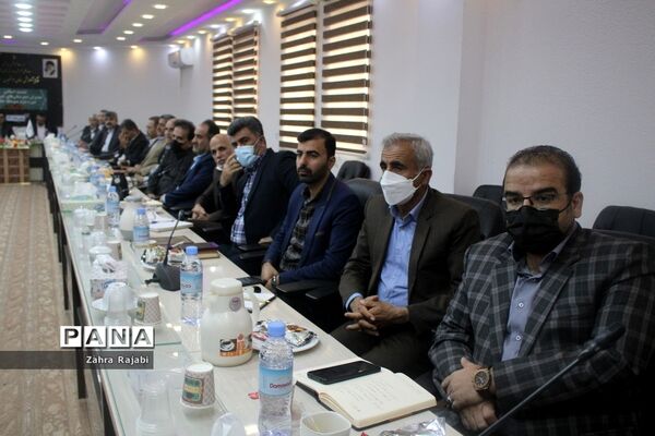 نشست استانی مدیران دبیرستان‌های غیر دولتی دوره دوم متوسطه نظری استان بوشهر
