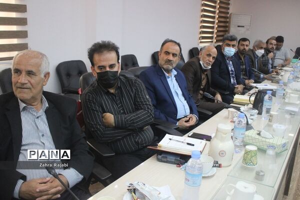 نشست استانی مدیران دبیرستان‌های غیر دولتی دوره دوم متوسطه نظری استان بوشهر