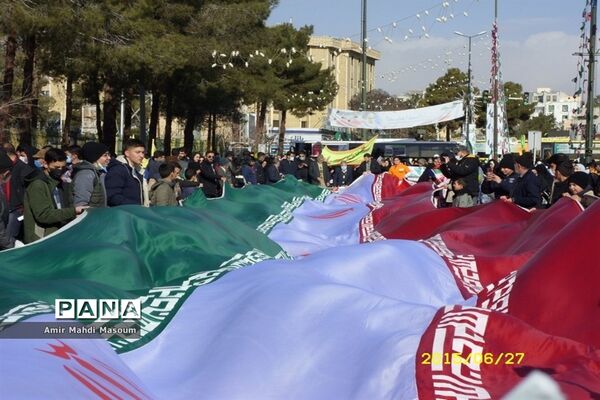 راهپیمایی چهل و چهارمین بهار انقلاب در سمنان -1