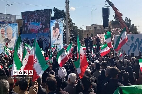 راهپیمایی چهل و چهارمین بهار انقلاب در سمنان -1