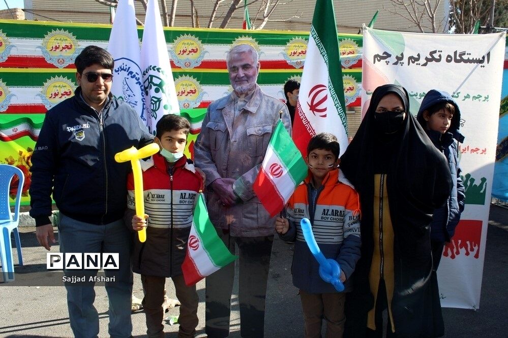 قاب ماندگار با حاج قاسم سلیمانی-1