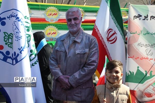 قاب ماندگار با حاج قاسم سلیمانی-1